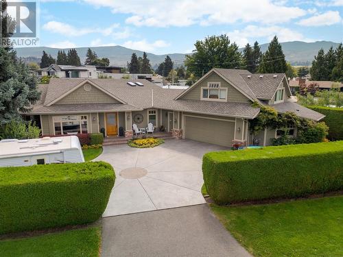 4397 Hobson Road, Kelowna, BC - Outdoor With Facade