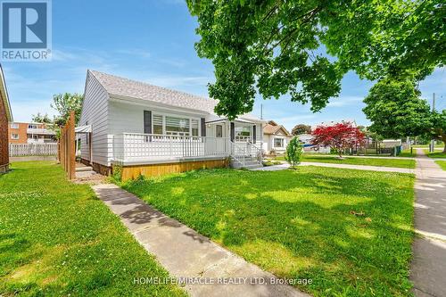 6957 Garden Street, Niagara Falls, ON - Outdoor With Deck Patio Veranda