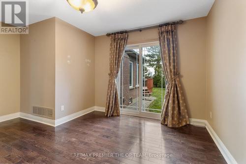 154 Flushing Avenue, Vaughan, ON - Indoor Photo Showing Other Room