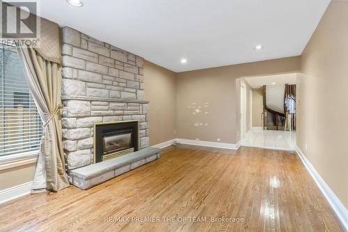 154 Flushing Avenue, Vaughan, ON - Indoor With Fireplace