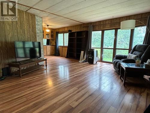 4640 Merkley Road, Terrace, BC - Indoor Photo Showing Living Room