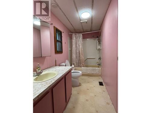 4640 Merkley Road, Terrace, BC - Indoor Photo Showing Bathroom