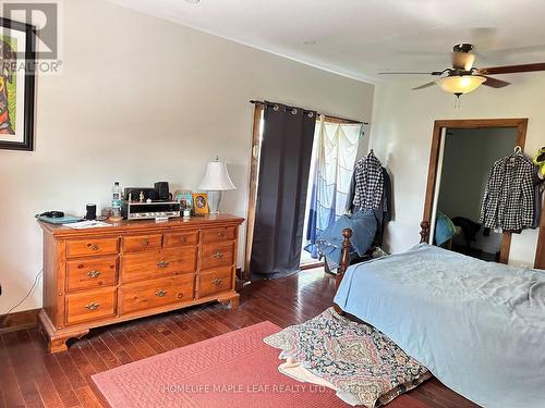 13419 Fifth Line Nassagaweya, Milton (Nassagaweya), ON - Indoor Photo Showing Bedroom