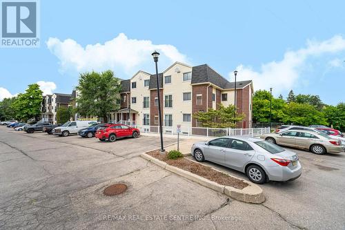 216 - 456 Janefield Avenue, Guelph, ON - Outdoor