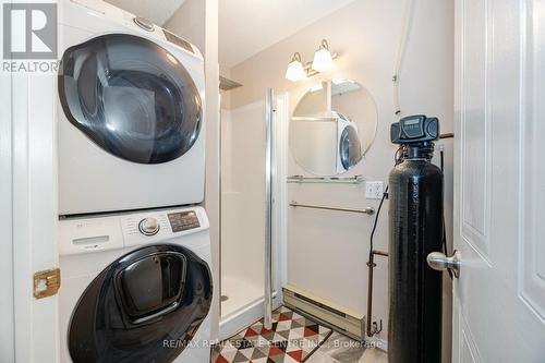 216 - 456 Janefield Avenue, Guelph, ON - Indoor Photo Showing Laundry Room