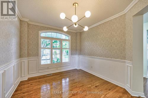 8 Aylesbury Gate, Markham (Berczy), ON - Indoor Photo Showing Other Room