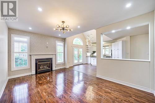 8 Aylesbury Gate, Markham (Berczy), ON - Indoor Photo Showing Other Room With Fireplace