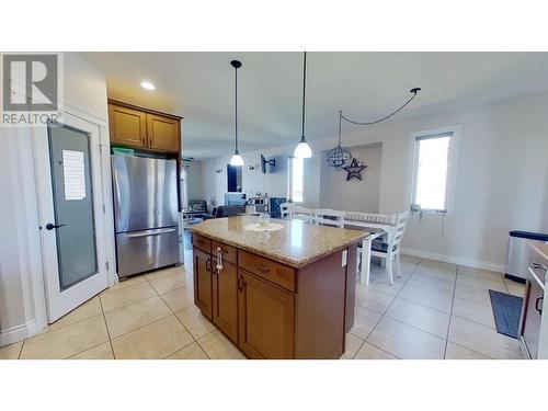 10503 114A Avenue, Fort St. John, BC - Indoor Photo Showing Kitchen