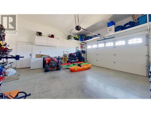 10503 114A Avenue, Fort St. John, BC - Indoor Photo Showing Garage