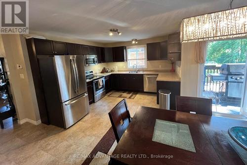 12 Henderson Court, Ingersoll, ON - Indoor Photo Showing Dining Room