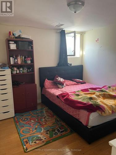 29 Jellicoe Crescent, Brampton (Northgate), ON - Indoor Photo Showing Bedroom