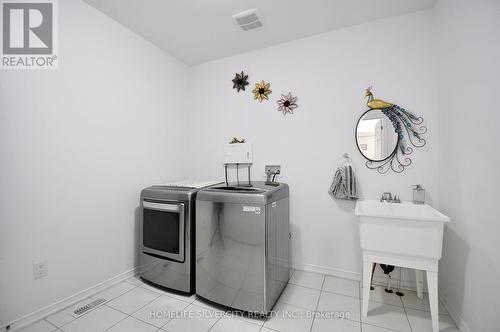 55 Cheevers Road, Brantford, ON - Indoor Photo Showing Laundry Room