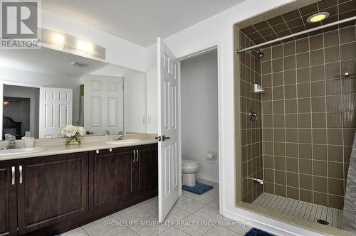 55 Cheevers Road, Brantford, ON - Indoor Photo Showing Bathroom