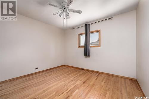 830 Vaughan Street W, Moose Jaw, SK - Indoor Photo Showing Other Room