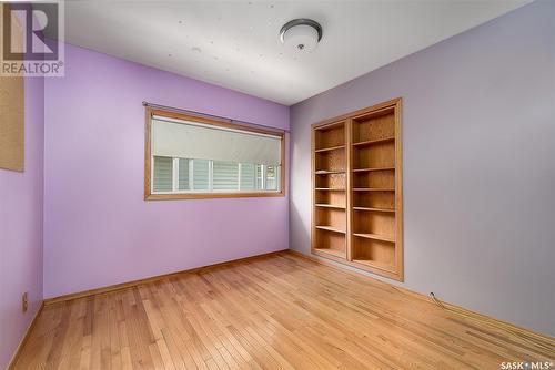 830 Vaughan Street W, Moose Jaw, SK - Indoor Photo Showing Other Room