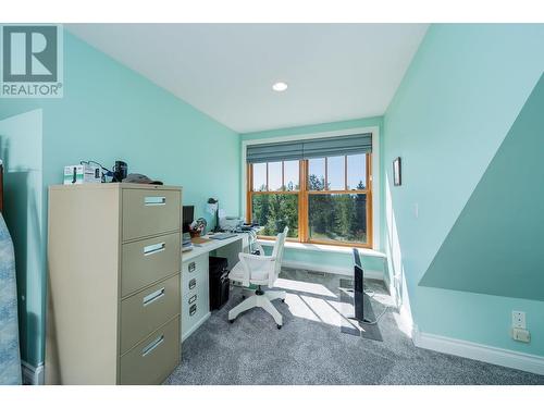 1577 Boone Court, Kelowna, BC - Indoor Photo Showing Office