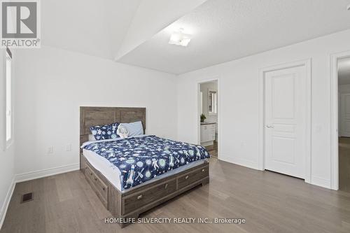 56 Fieldstone Ln Avenue, Caledon, ON - Indoor Photo Showing Bedroom