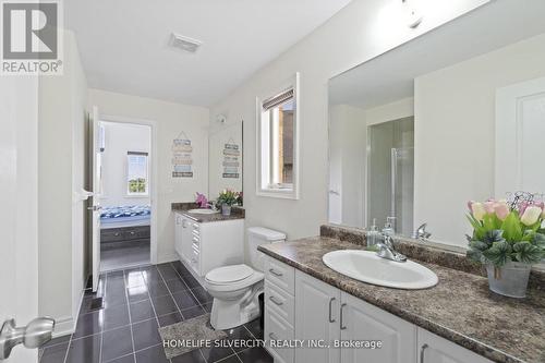 56 Fieldstone Ln Avenue, Caledon, ON - Indoor Photo Showing Bathroom