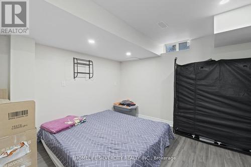 56 Fieldstone Ln Avenue, Caledon, ON - Indoor Photo Showing Bedroom