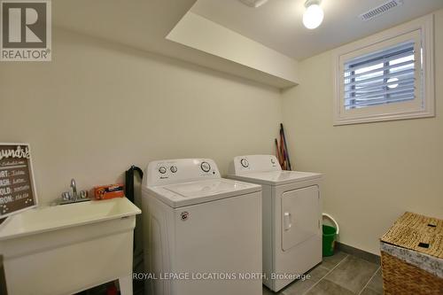 20 Bianca Crescent, Wasaga Beach, ON - Indoor Photo Showing Laundry Room