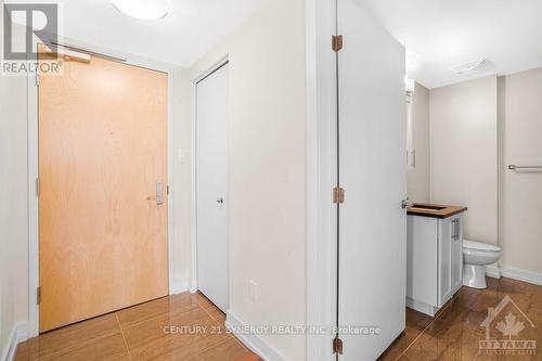 403 - 40 Nepean Street, Ottawa, ON - Indoor Photo Showing Other Room