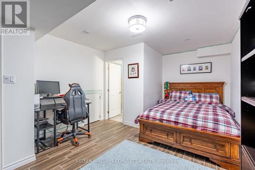 4 Oldmill Road, Hamilton, ON - Indoor Photo Showing Bedroom