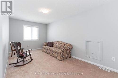 4 Callander Crescent, New Tecumseth (Alliston), ON - Indoor Photo Showing Other Room