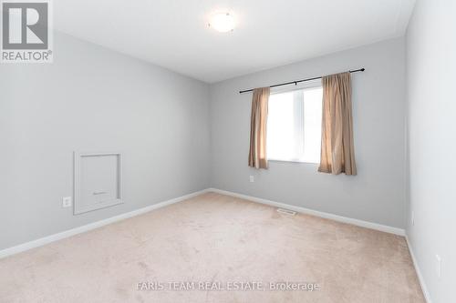 4 Callander Crescent, New Tecumseth, ON - Indoor Photo Showing Other Room