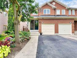 1249 QUEST CIRCLE  Mississauga (Meadowvale Village), ON L5N 8B6