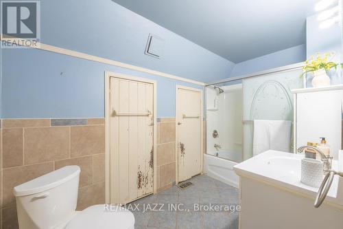 243 Cameron Road, Kawartha Lakes (Cameron), ON - Indoor Photo Showing Bathroom