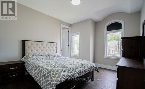 15 Moonstruck Street, Caledon, ON - Indoor Photo Showing Bedroom