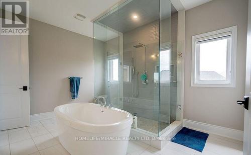 15 Moonstruck Street, Caledon, ON - Indoor Photo Showing Bathroom