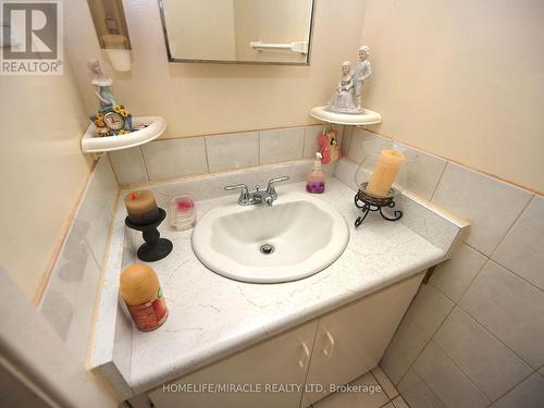 119 - 120 Collins Crescent W, Brampton, ON - Indoor Photo Showing Bathroom