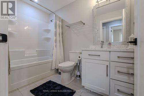 659 James Street, Norfolk, ON - Indoor Photo Showing Bathroom