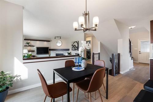 162 Purple Sage Crescent, Winnipeg, MB - Indoor Photo Showing Dining Room