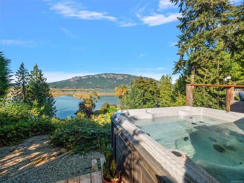 2055 Cowichan Bay Rd, Cowichan Bay, BC 