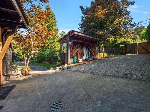 2055 Cowichan Bay Rd, Cowichan Bay, BC 