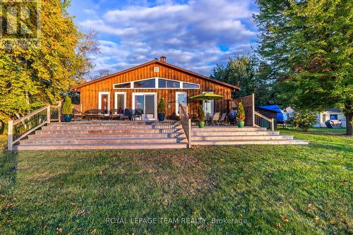 70 Corktown Lane, Merrickville-Wolford, ON - Outdoor With Deck Patio Veranda