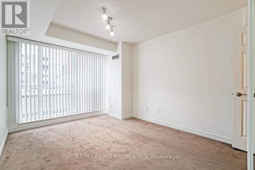 401 - 270 Wellington Street W, Toronto, ON - Indoor Photo Showing Other Room