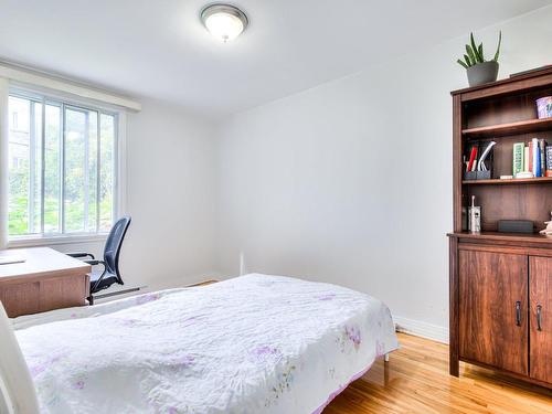 Chambre Ã Â coucher - 5200  - 5202 Av. Prince-Of-Wales, Montréal (Côte-Des-Neiges/Notre-Dame-De-Grâce), QC - Indoor Photo Showing Bedroom