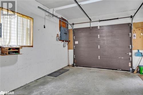 28 Bond Street E, Fenelon Falls, ON - Indoor Photo Showing Garage