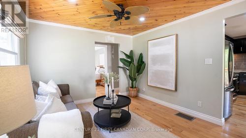 3856 Hamilton Road, Thames Centre (Dorchester), ON - Indoor Photo Showing Other Room