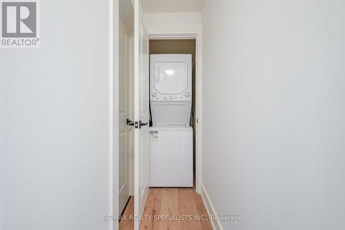 Apt 1 - 519 Elizabeth Street, Burlington, ON - Indoor Photo Showing Laundry Room