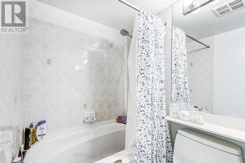 1828 - 68 Corporate Drive, Toronto (Woburn), ON - Indoor Photo Showing Bathroom