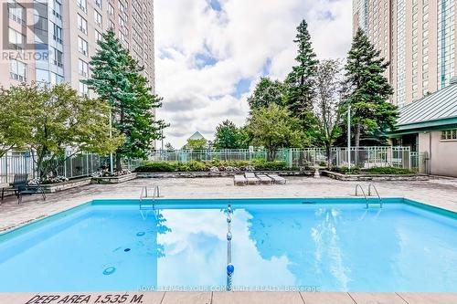 1828 - 68 Corporate Drive, Toronto (Woburn), ON - Outdoor With In Ground Pool With Backyard