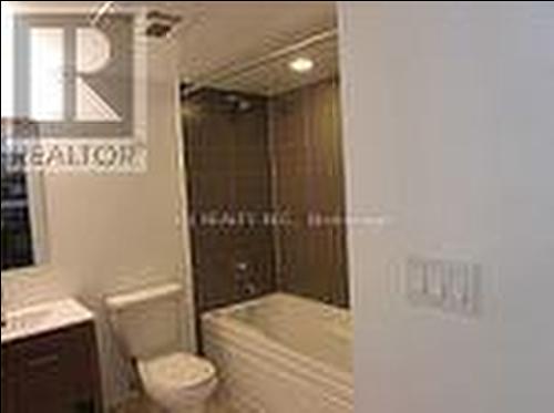 309 - 80 Esther Lorrie Drive, Toronto (West Humber-Clairville), ON - Indoor Photo Showing Bathroom