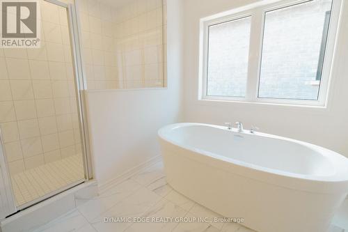 119 Bluebird Boulevard, Adjala-Tosorontio (Colgan), ON - Indoor Photo Showing Bathroom