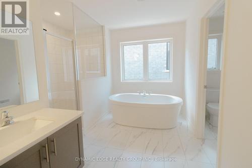 119 Bluebird Boulevard, Adjala-Tosorontio (Colgan), ON - Indoor Photo Showing Bathroom