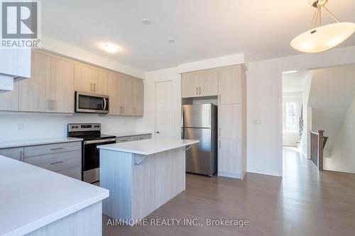 1367 William Halton Parkway, Oakville, ON - Indoor Photo Showing Kitchen