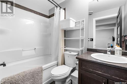 139 Johns Road, Saskatoon, SK - Indoor Photo Showing Bathroom